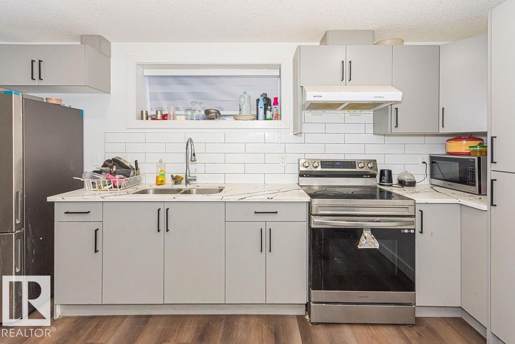 3128 13 AV NW - 59