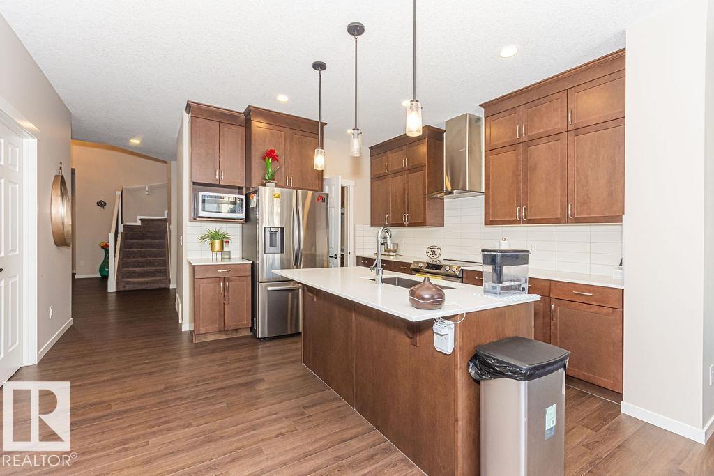 3128 13 AV NW - 8