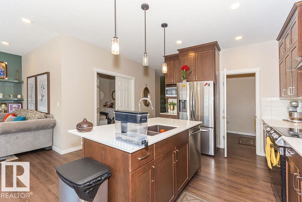 3128 13 AV NW - 9
