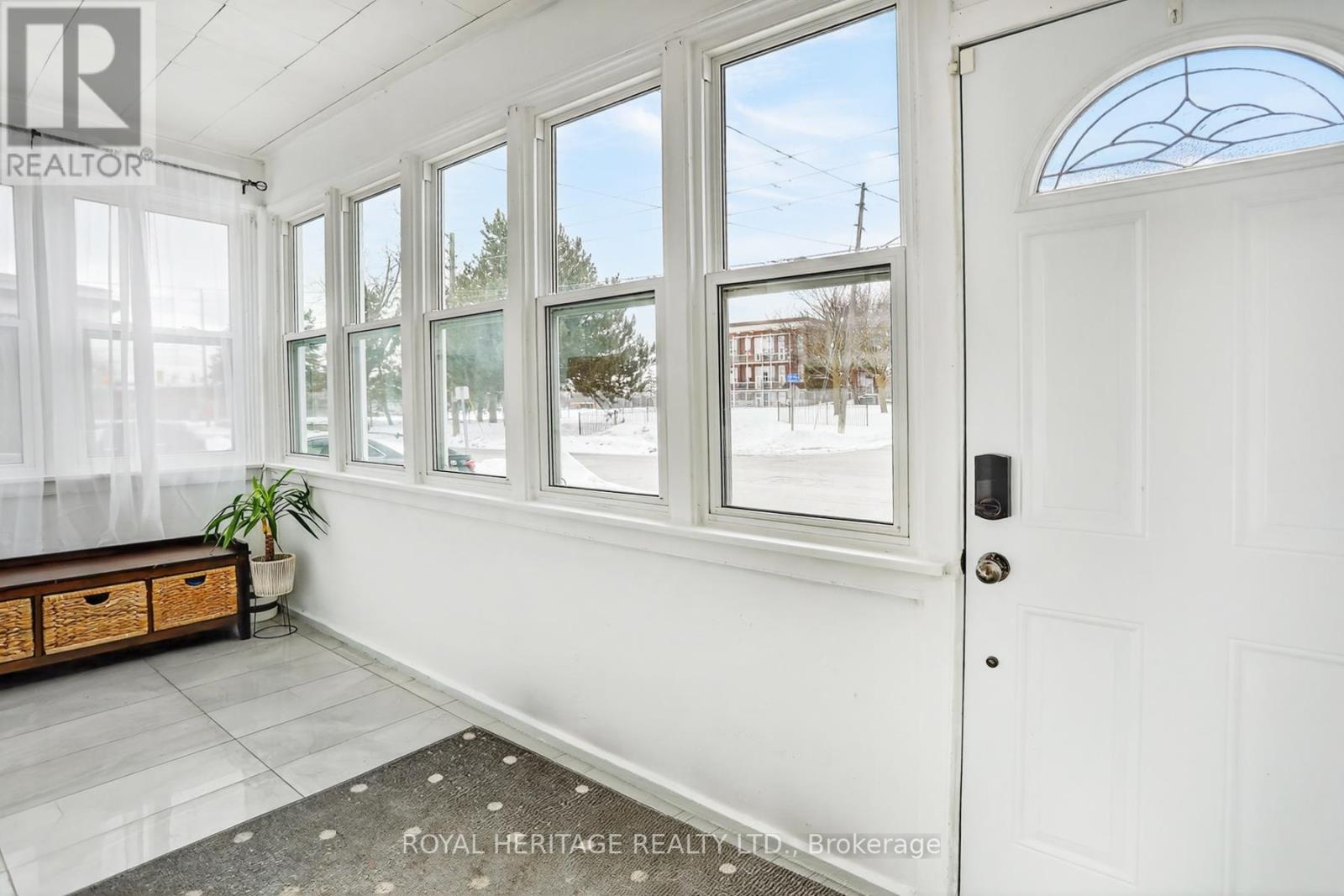 485 ALBERT STREET - Photo 3 of 36, Oshawa (Central), Ontario