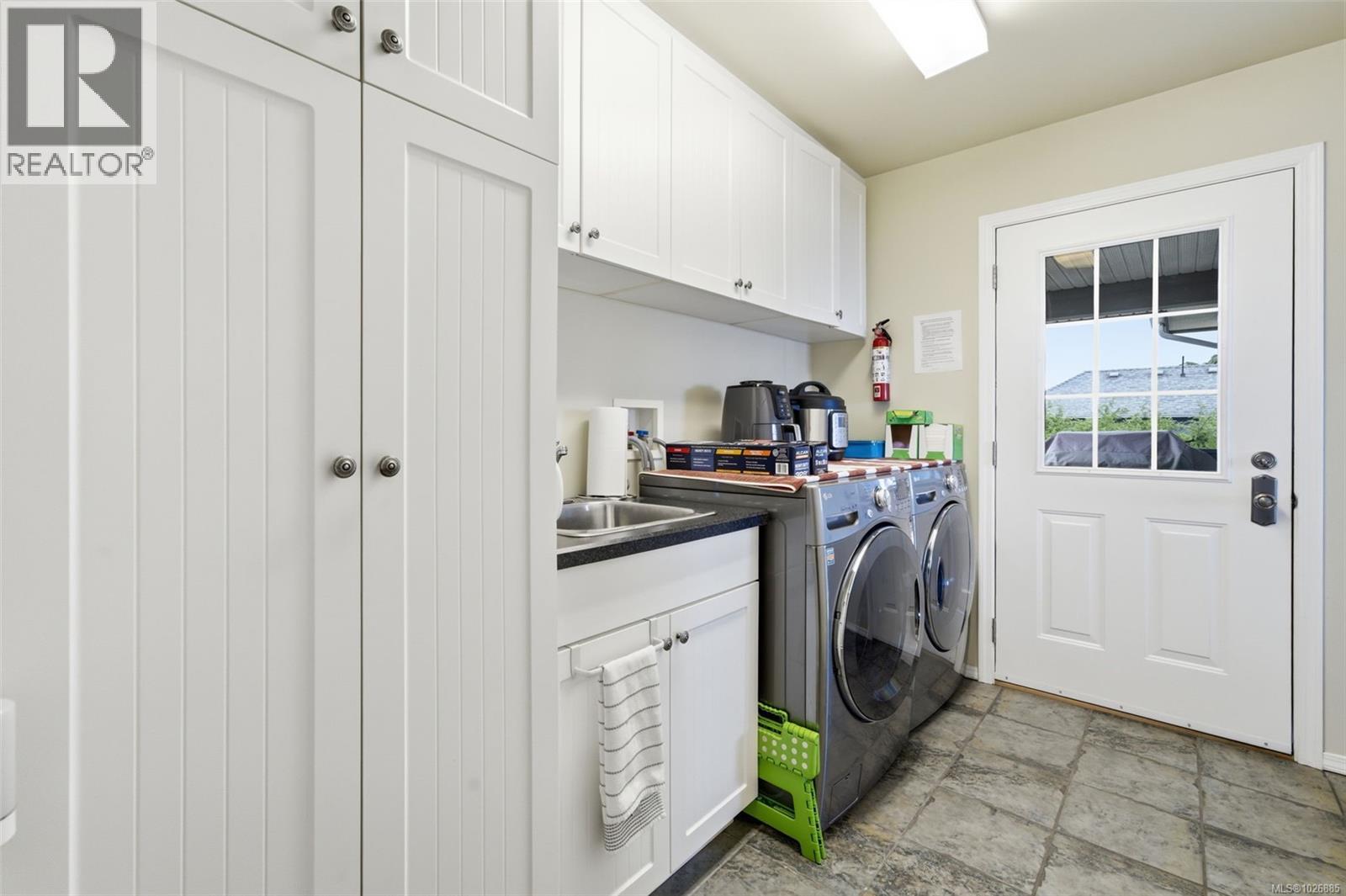  3358 Ocean Boulevard, Colwood