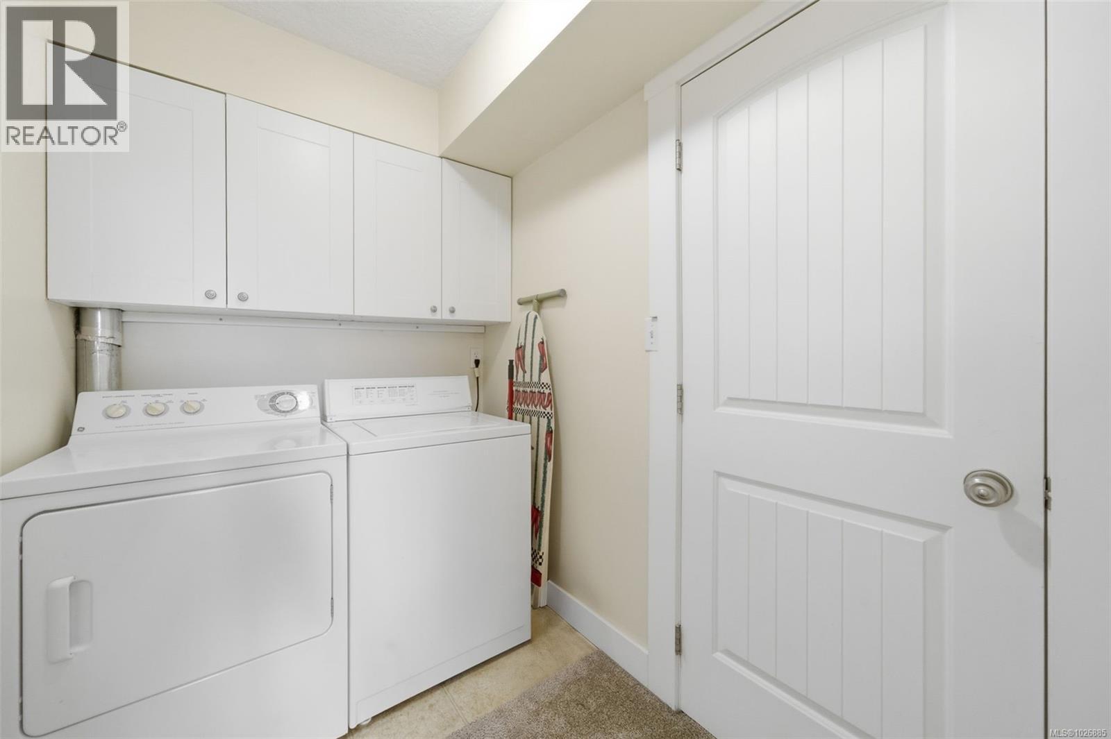  3358 Ocean Boulevard, Colwood