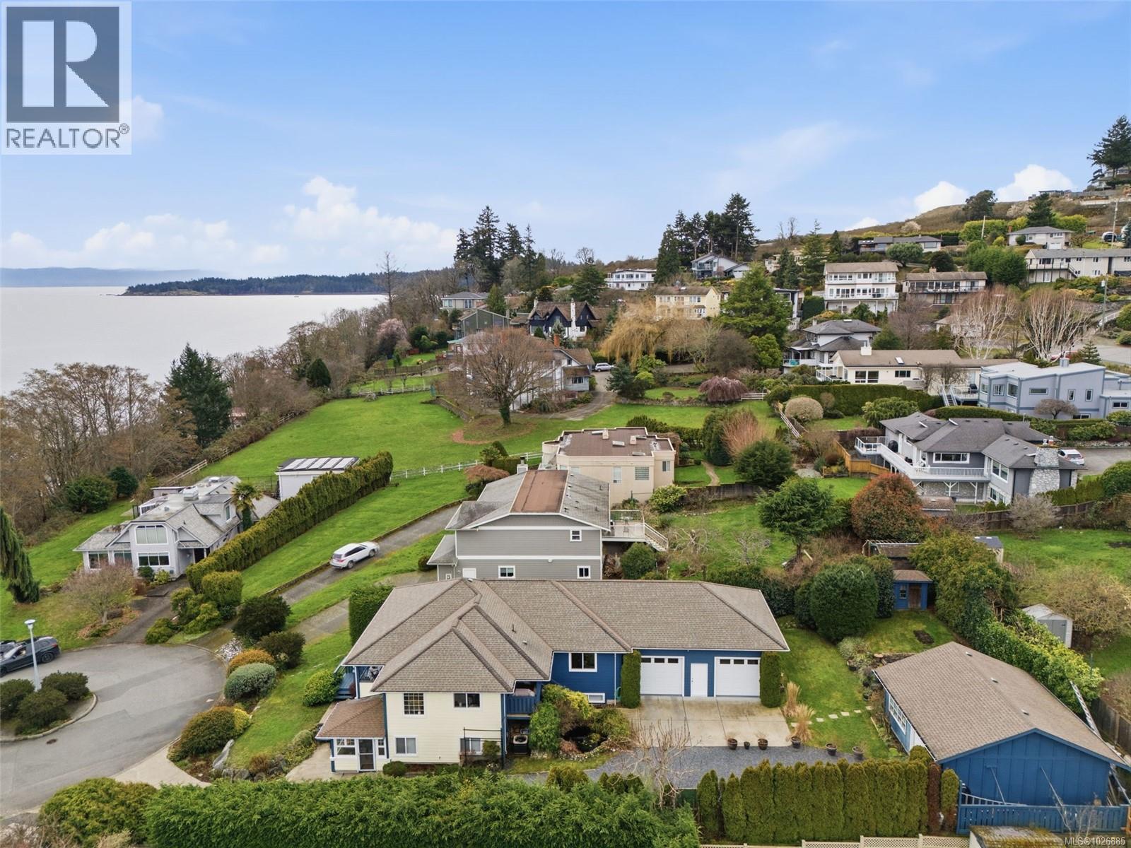  3358 Ocean Boulevard, Colwood
