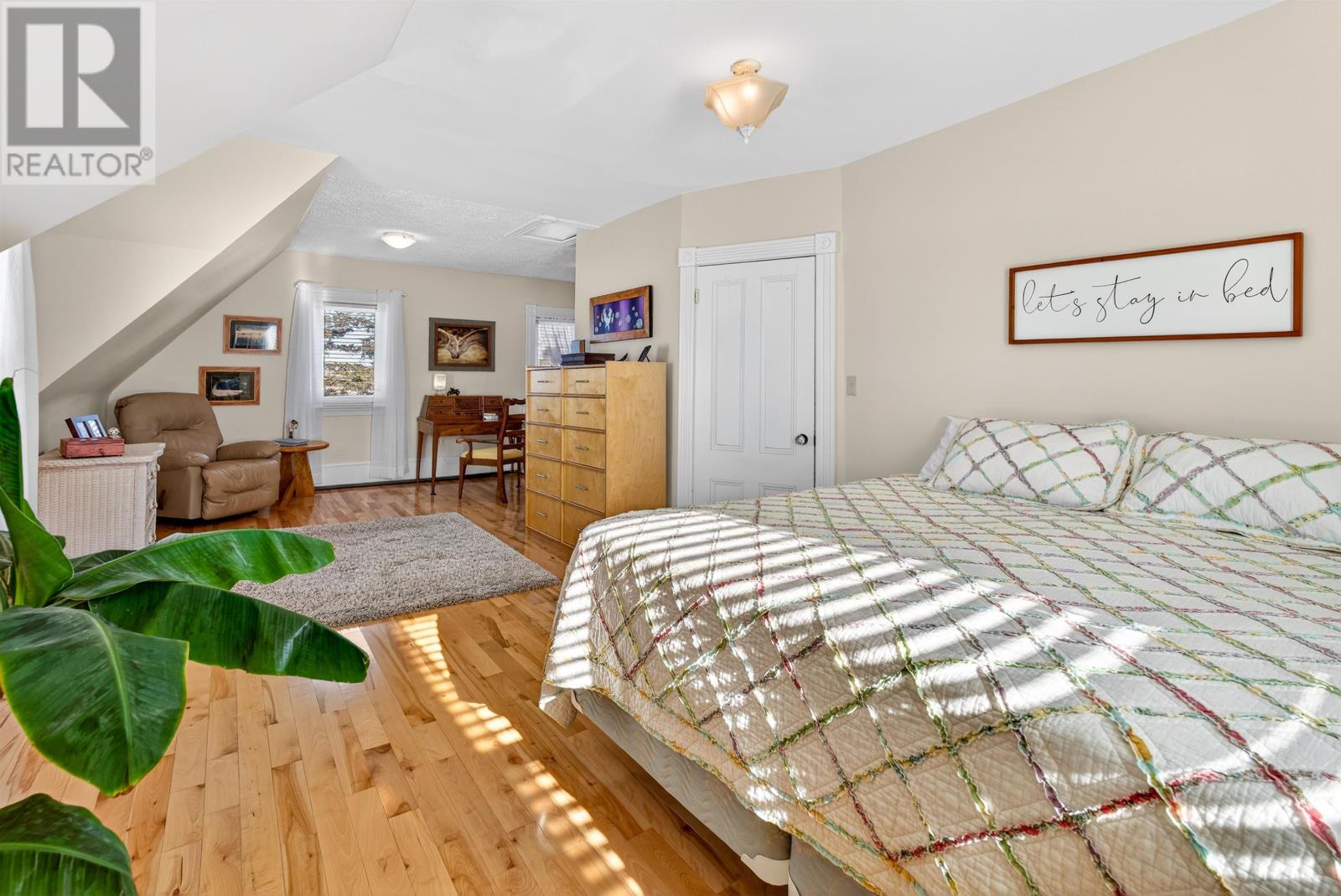 Single Family House Other for Sale in  Route  Richmond 