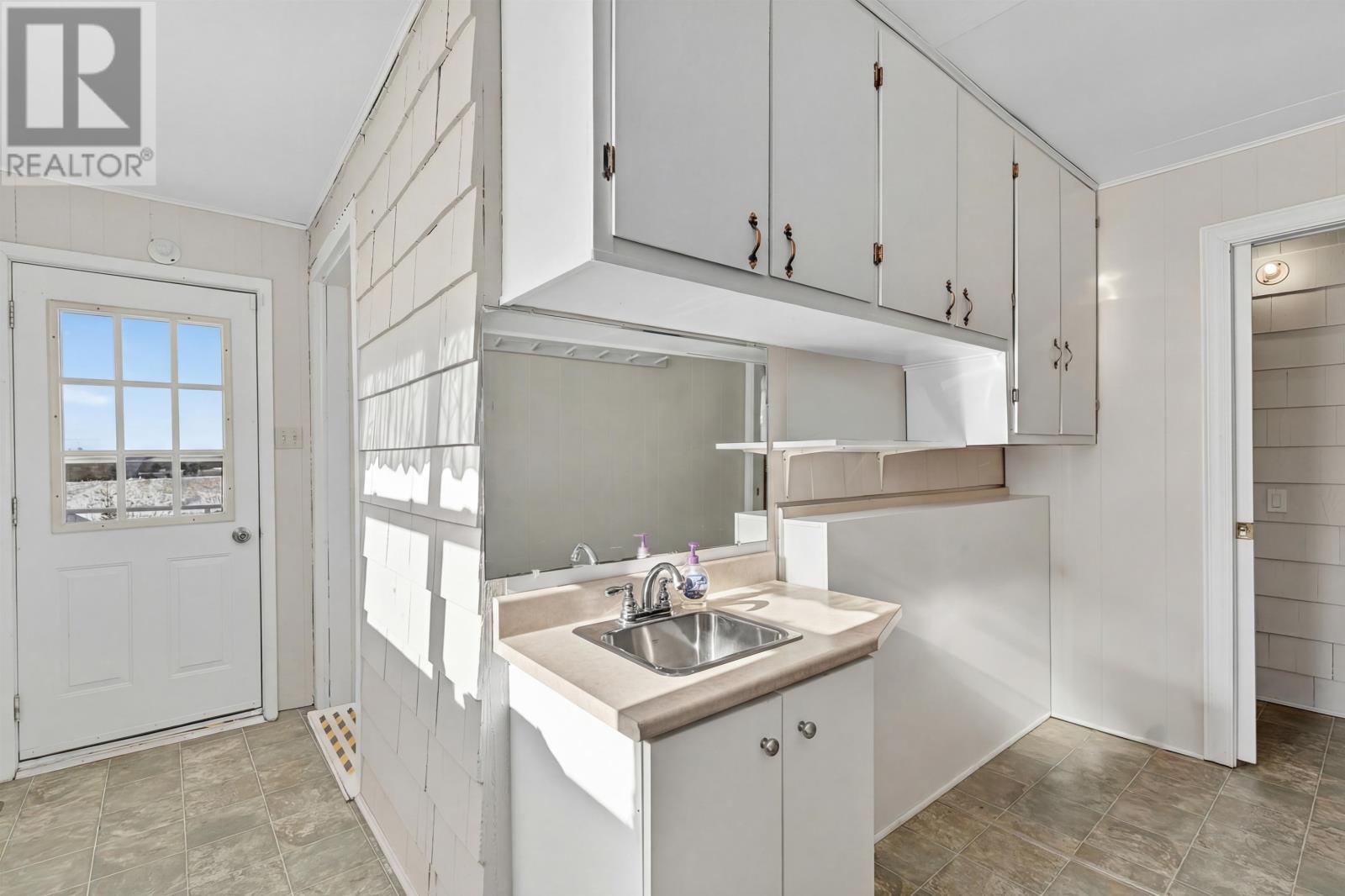 Single Family House Other for Sale in  Route  Richmond 