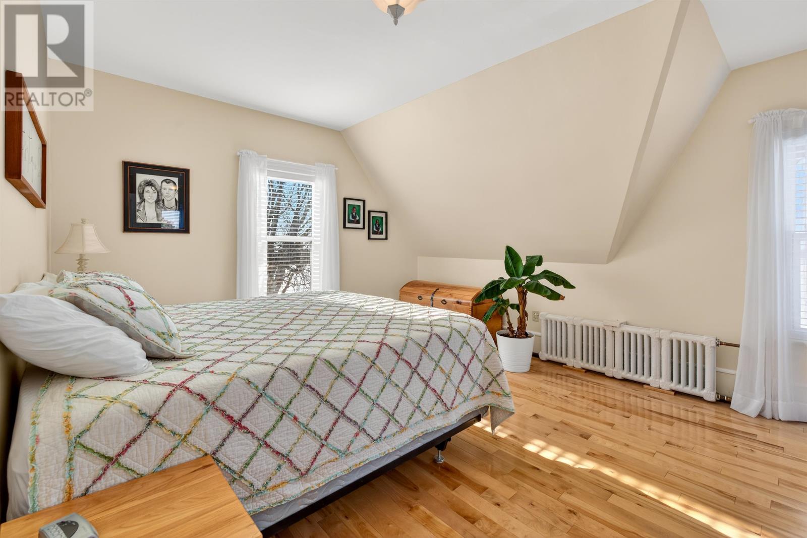 Single Family House Other for Sale in  Route  Richmond 