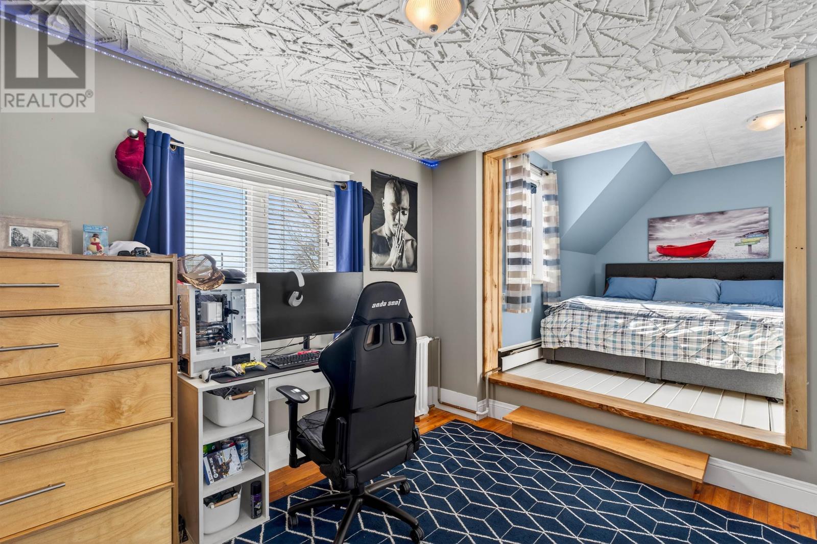 Single Family House Other for Sale in  Route  Richmond 