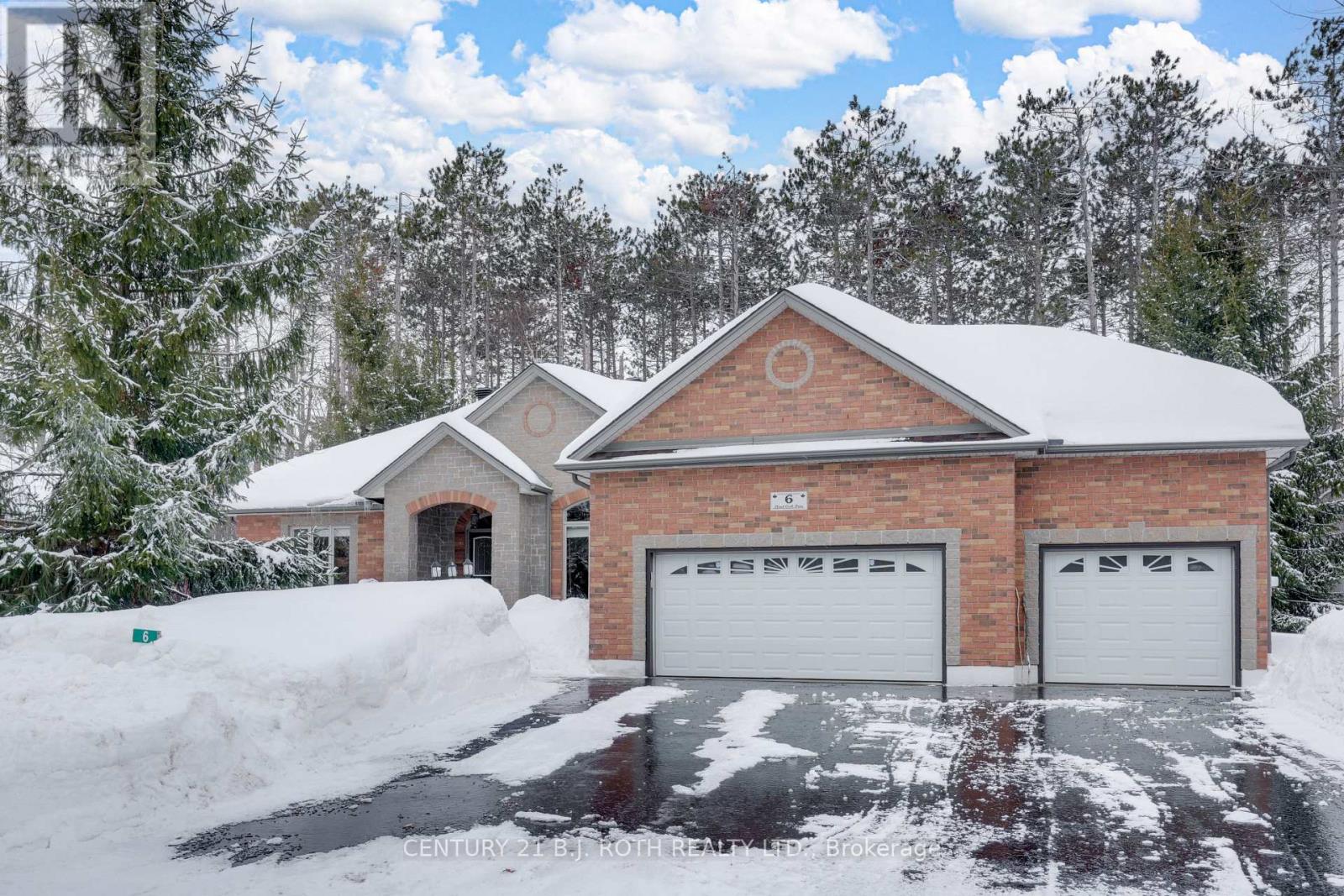 6 Lloyd Cook Drive East