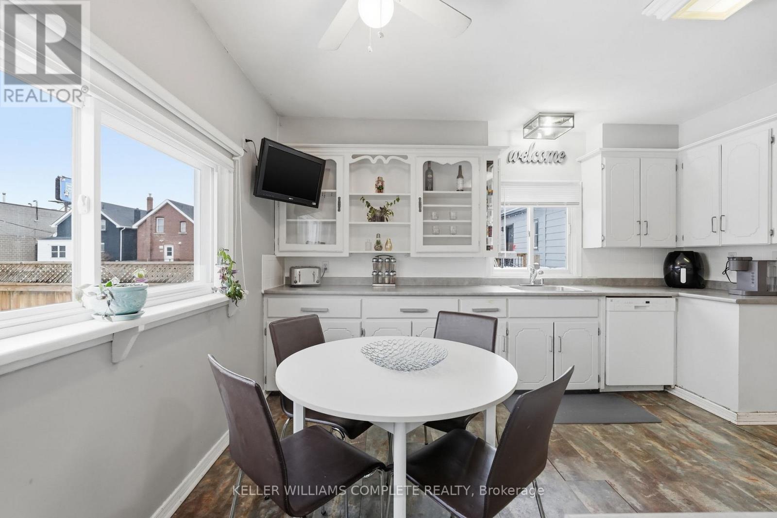 20 EAST 18TH STREET - 12