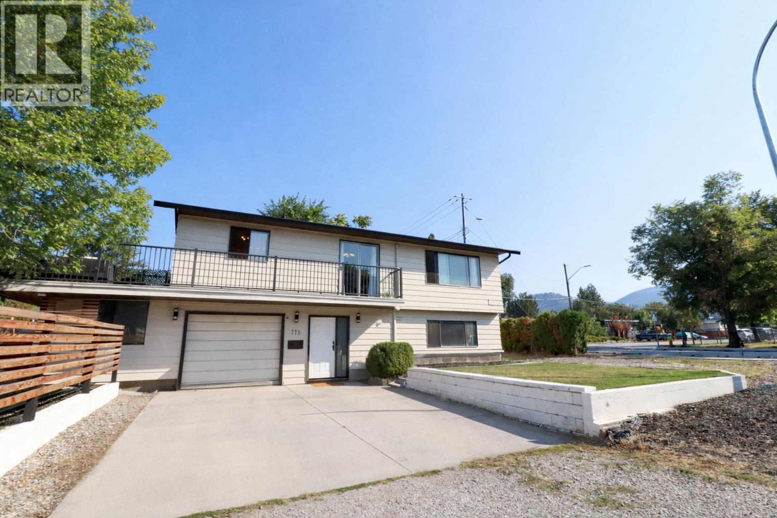 115 Phoenix Avenue, Penticton