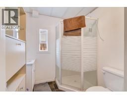 Primary Bedroom - 1191 Matevic Road, Sparwood, BC V0B2G1 Photo 8