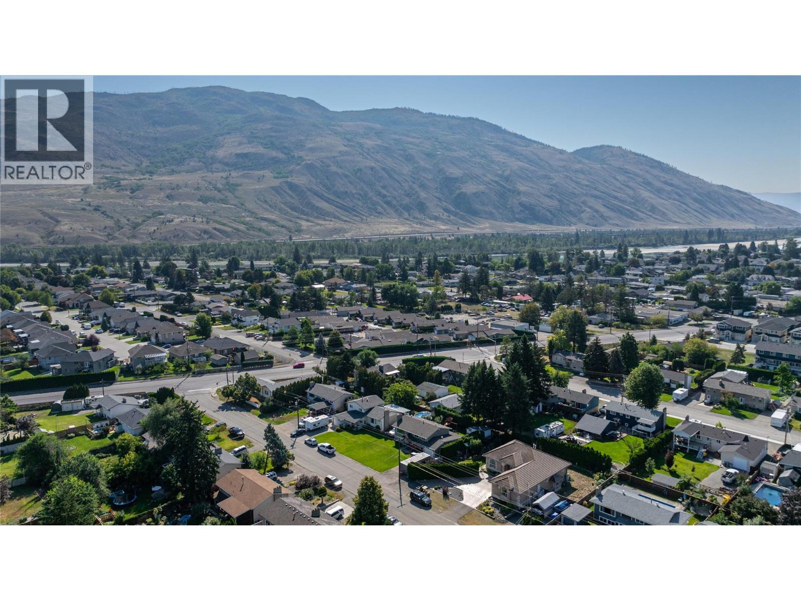 821 PUHALLO Drive, Kamloops