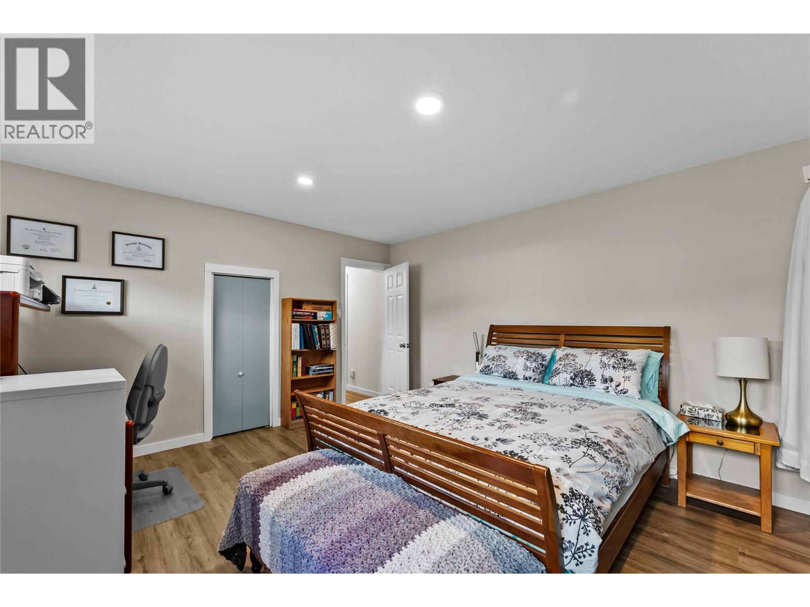 821 PUHALLO Drive, Kamloops