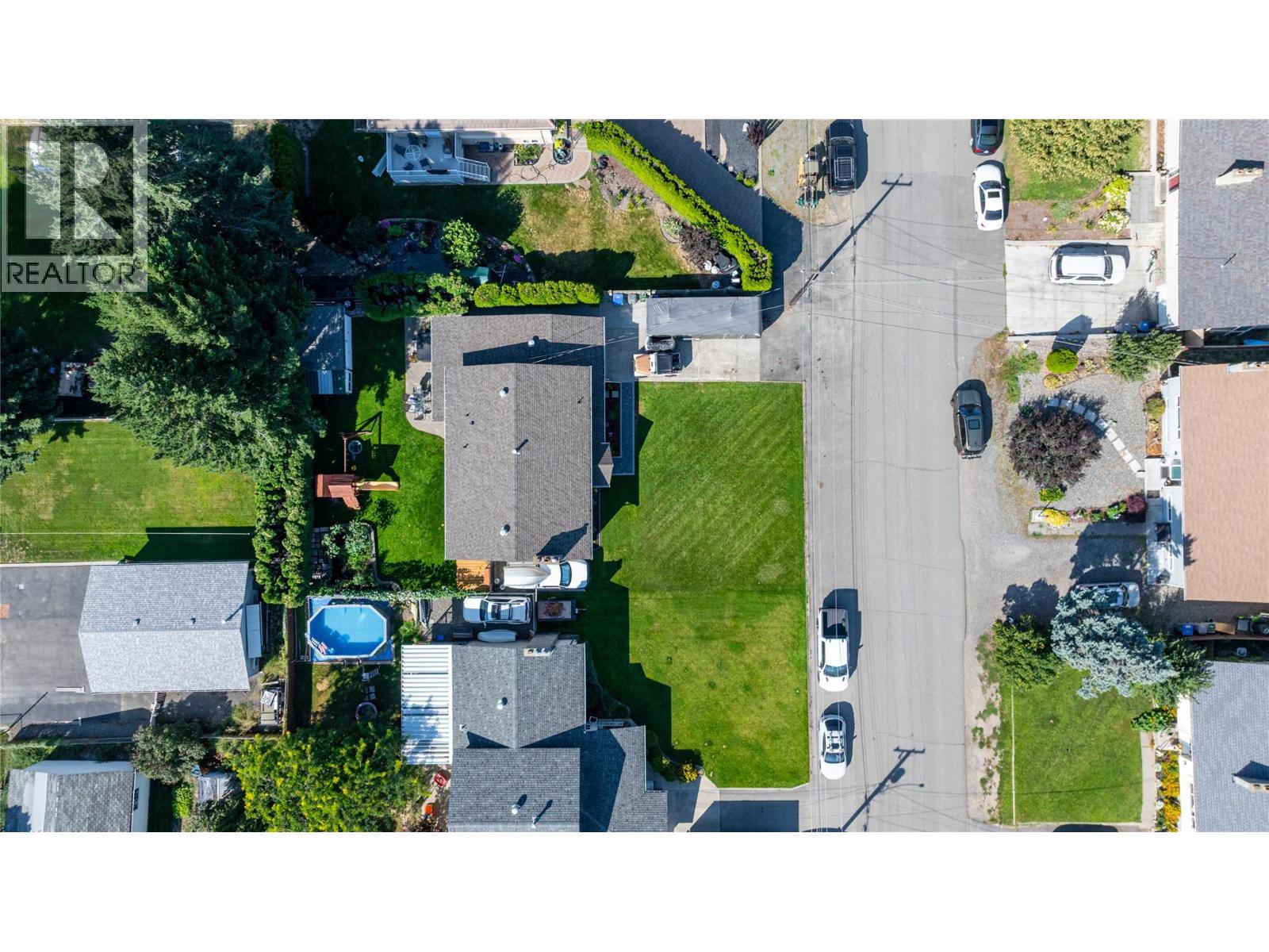821 PUHALLO Drive, Kamloops