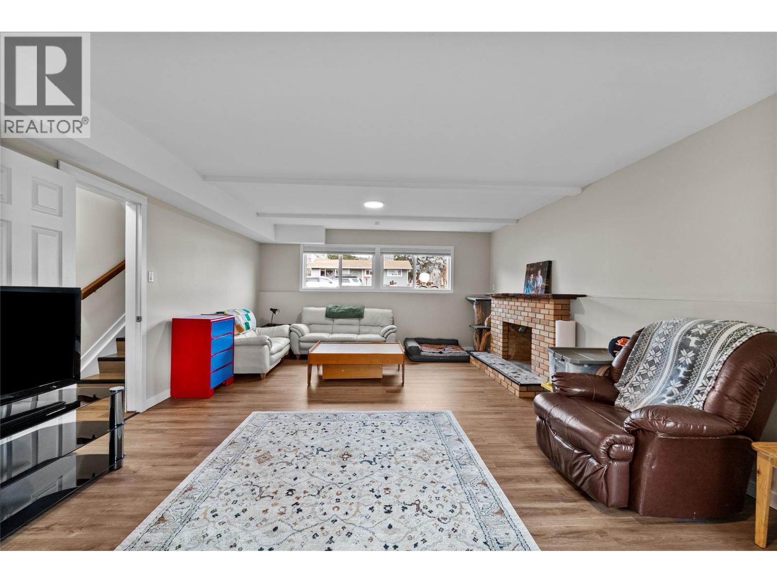 821 PUHALLO Drive, Kamloops