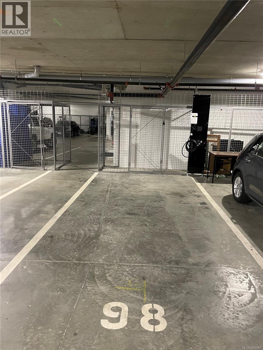 #301 2461 GATEWAY RD - 25