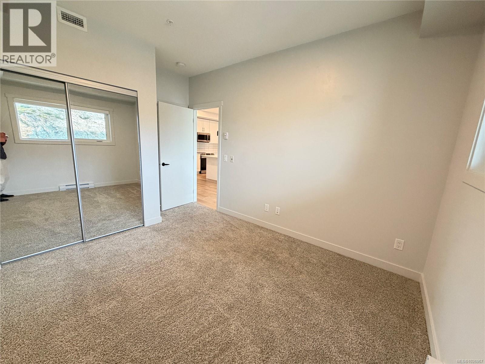 #301 2461 Gateway Rd - 9