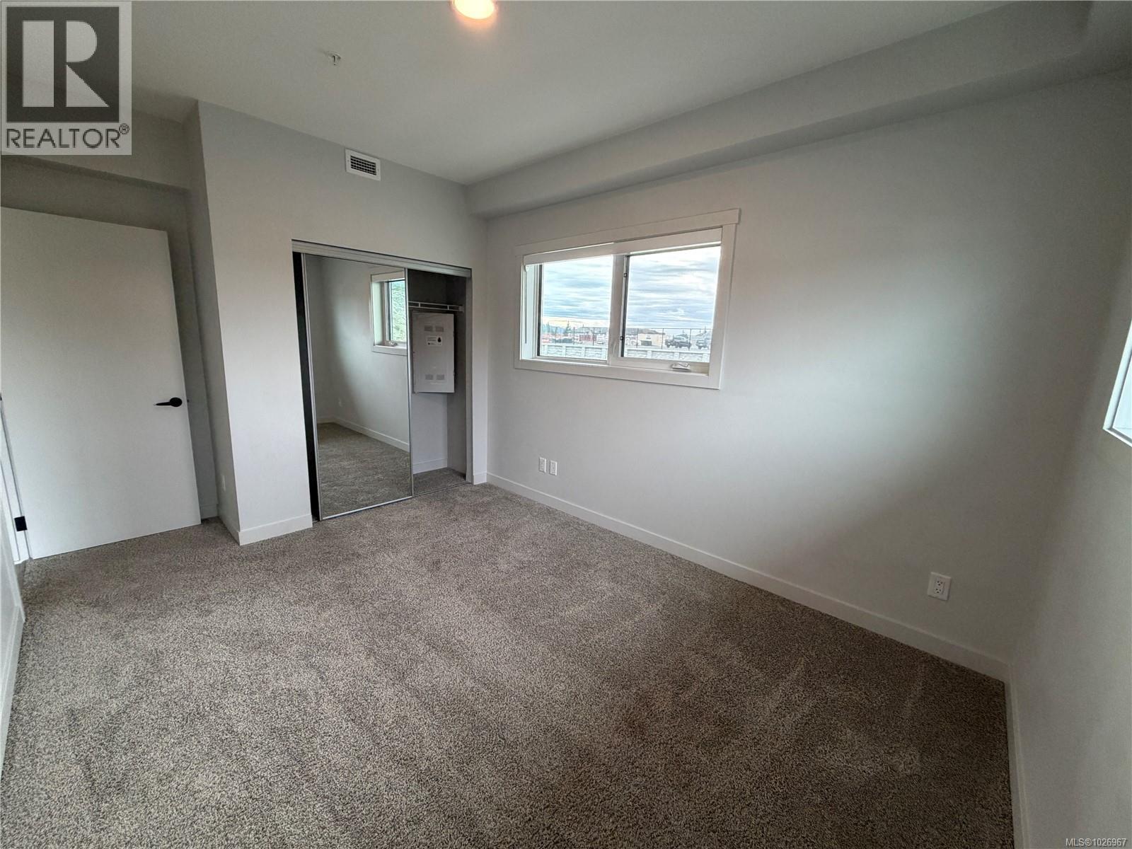 #301 2461 Gateway Rd - 11
