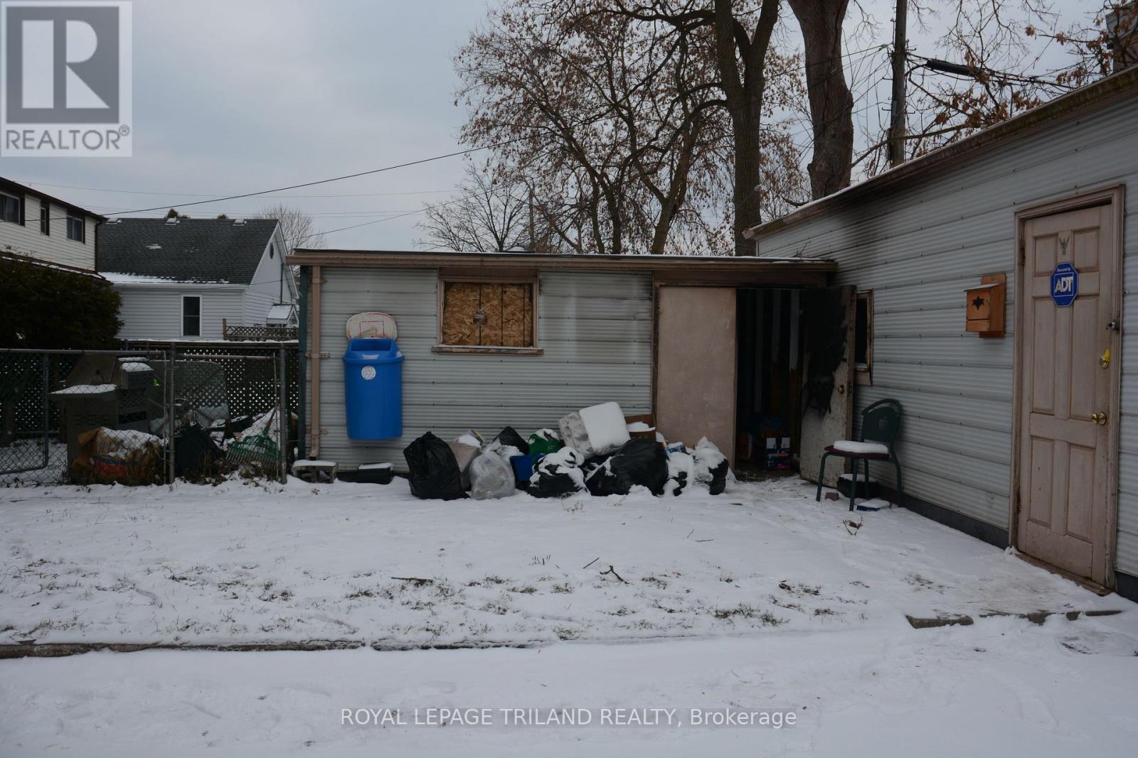 17 EMERY STREET W, London South (South E), Ontario