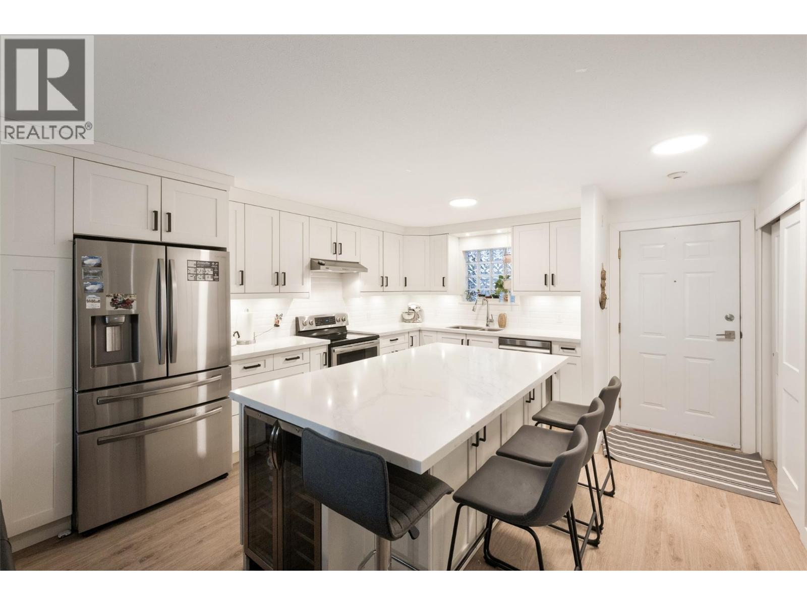 #108 640 Main Street - 2