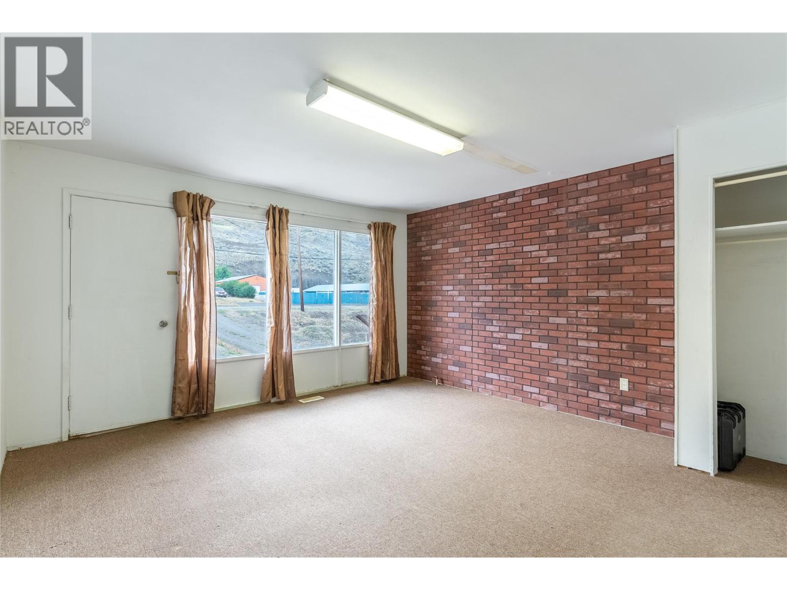 1072 Collins Road, Cache Creek