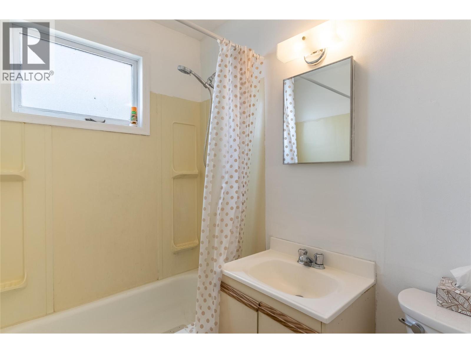 1072 Collins Road, Cache Creek