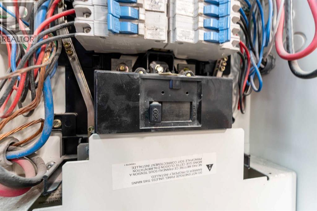 
          32238 Highway 760
            <br/>
            <span>Rural Mountain View County</span>
            , 
            <span>AB</span>
             <span>T4H4G3</span>
         - Photo 33