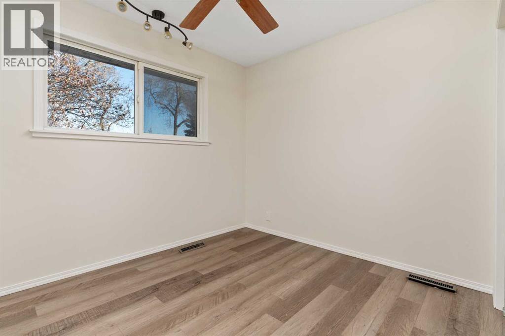 
          31 Montrose Avenue
            <br/>
            <span>Camrose</span>
            , 
            <span>AB</span>
             <span>T4V2L6</span>
         - Photo 14