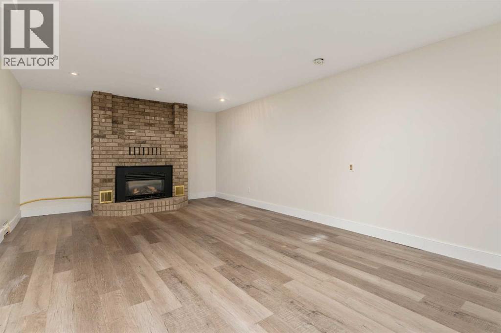 
          31 Montrose Avenue
            <br/>
            <span>Camrose</span>
            , 
            <span>AB</span>
             <span>T4V2L6</span>
         - Photo 22