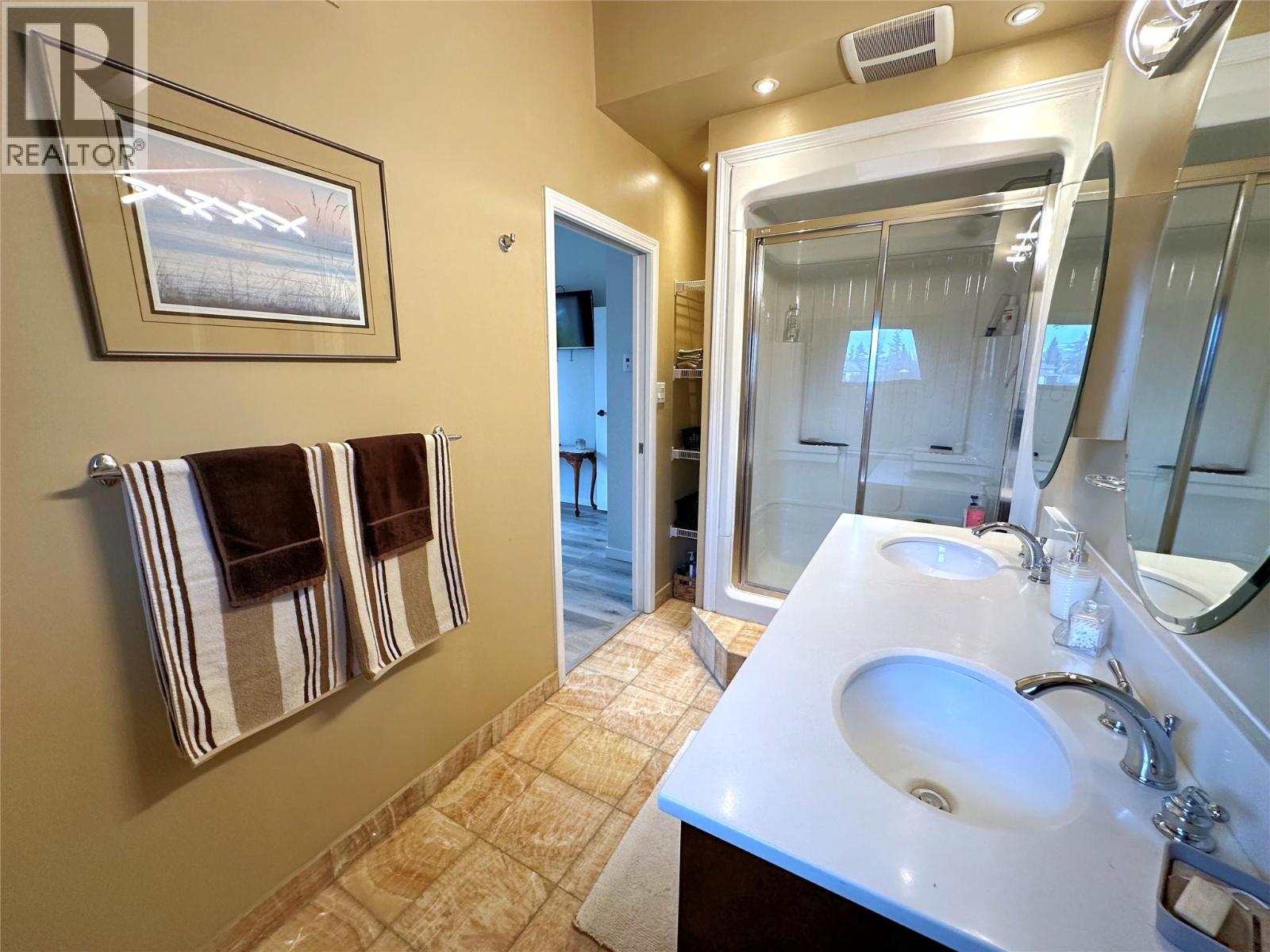  2428 Blind Bay Road, Blind Bay