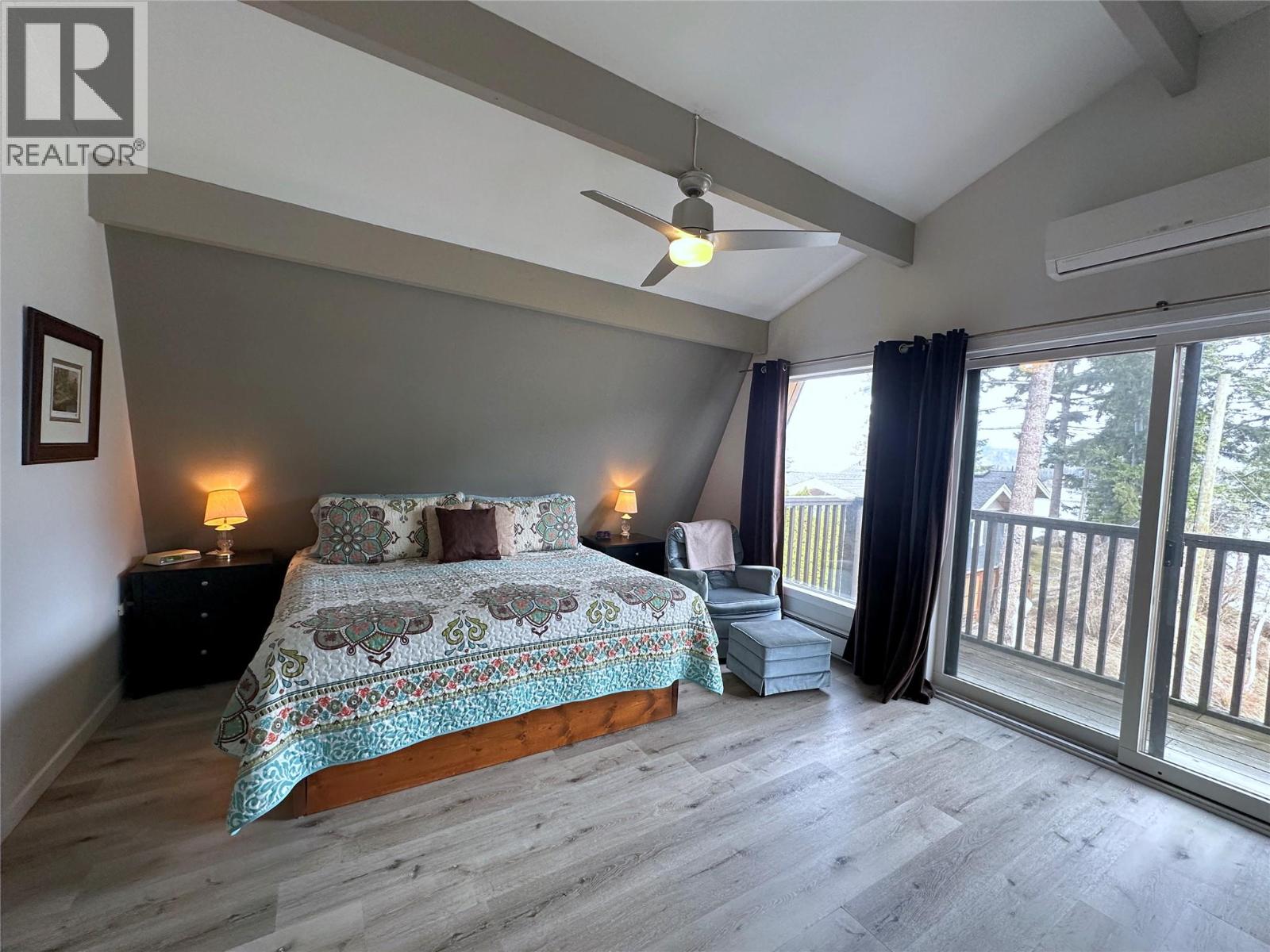  2428 Blind Bay Road, Blind Bay