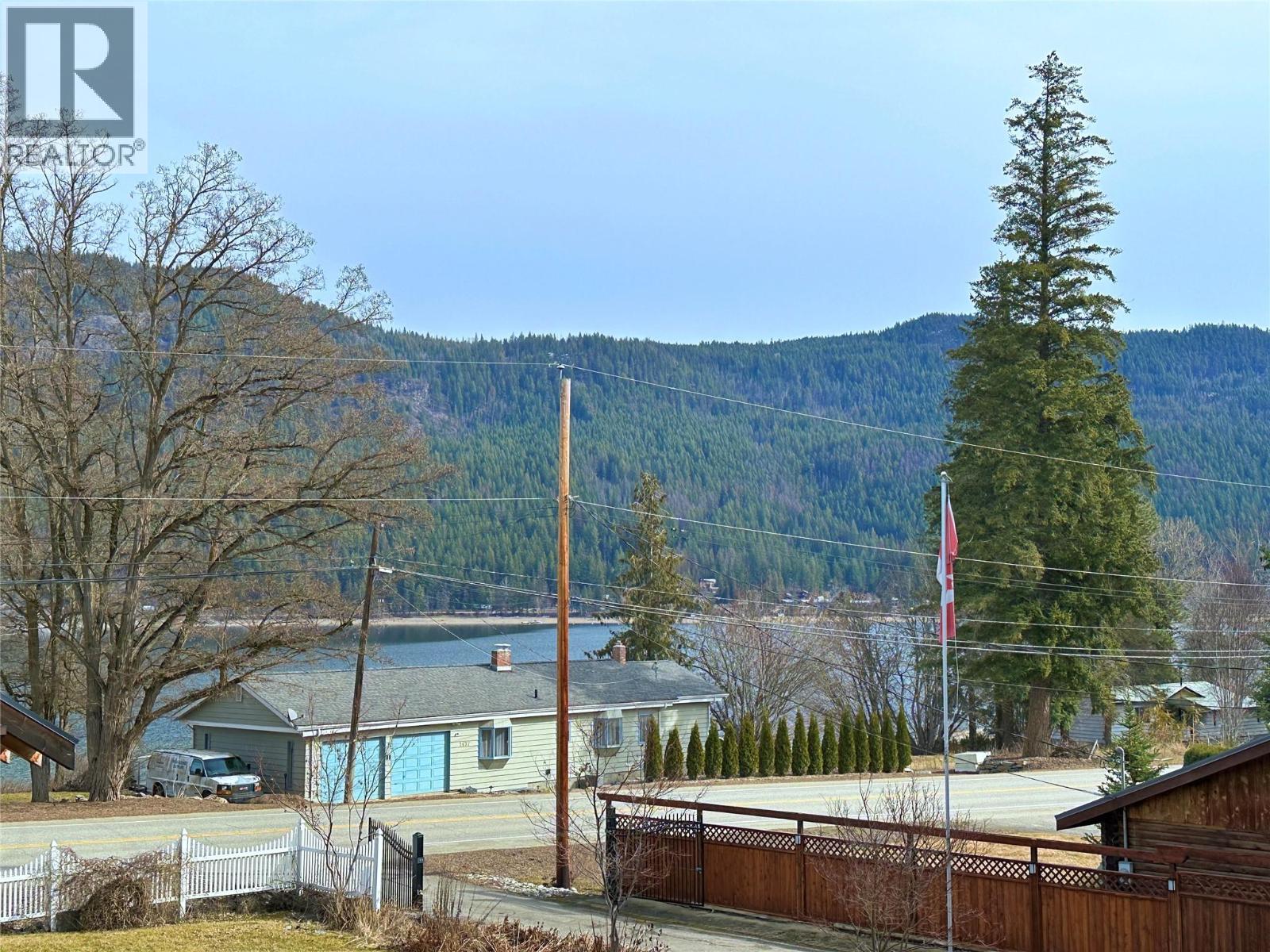  2428 Blind Bay Road, Blind Bay