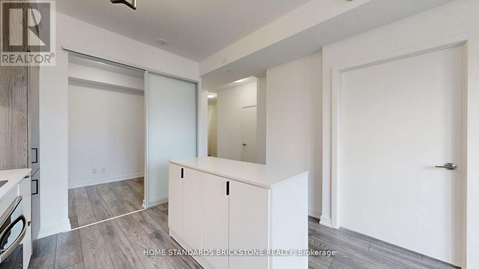 #321 8888 YONGE STREET - 15