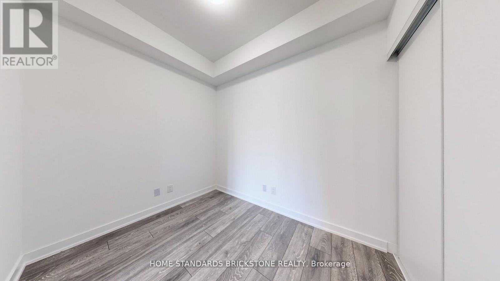 #321 8888 YONGE STREET - 16