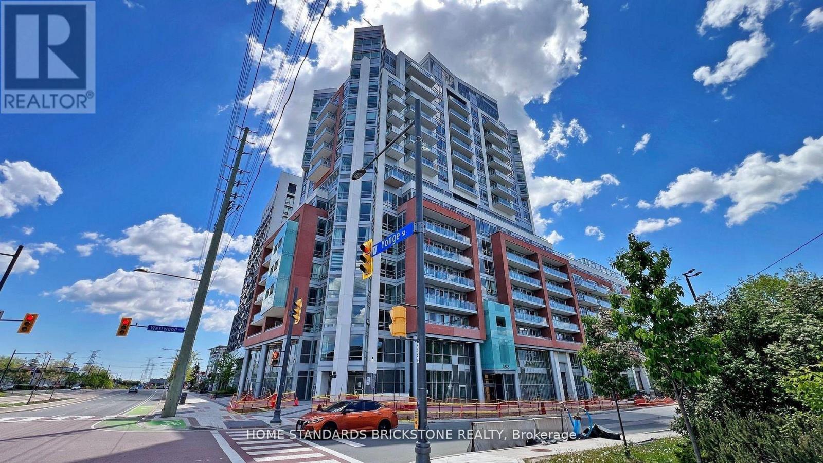 #321 8888 YONGE STREET - 42