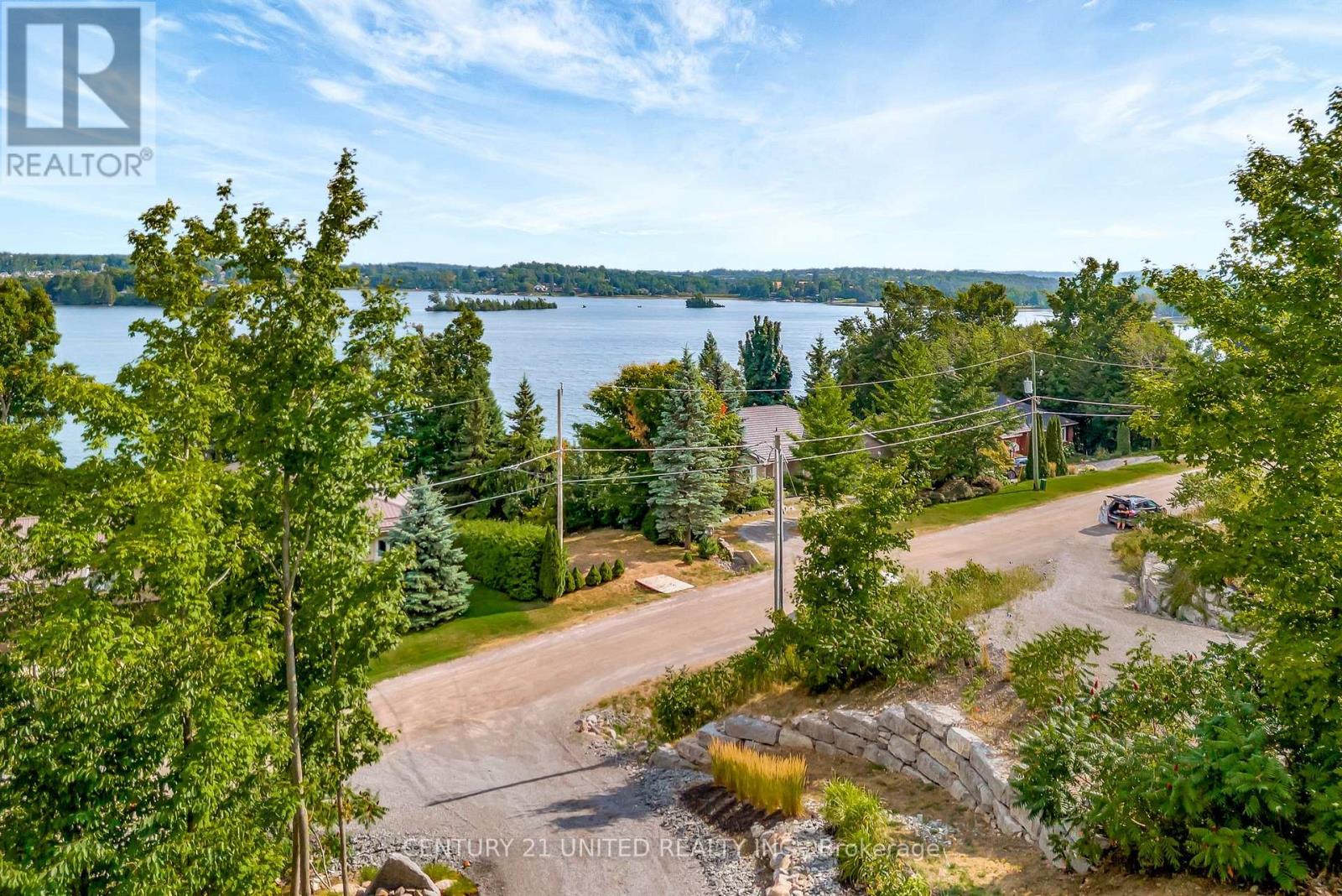 72 DARLING DRIVE - 46
