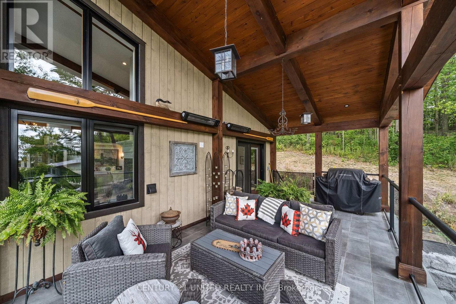 72 DARLING DRIVE - 39