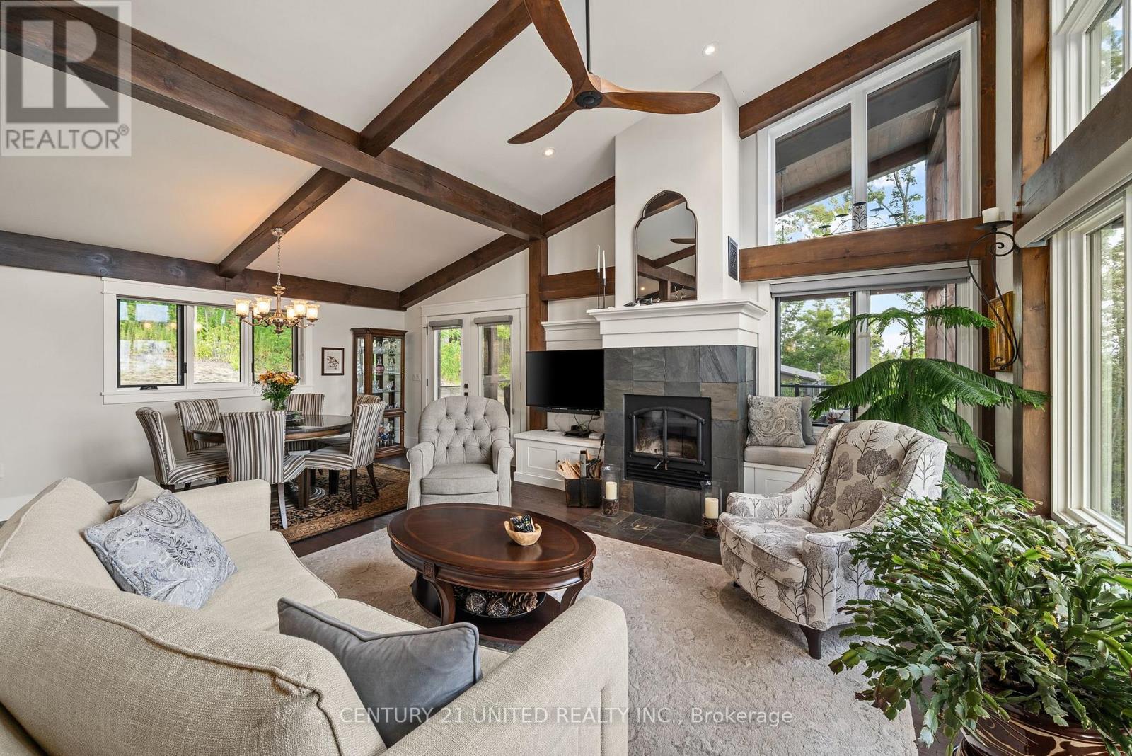 72 DARLING DRIVE - 7
