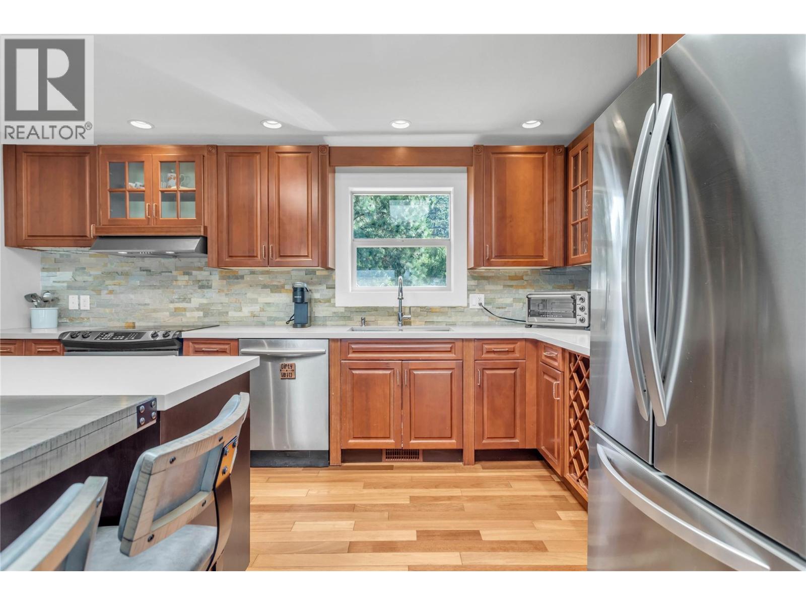 16621 Maki Road, Lake Country