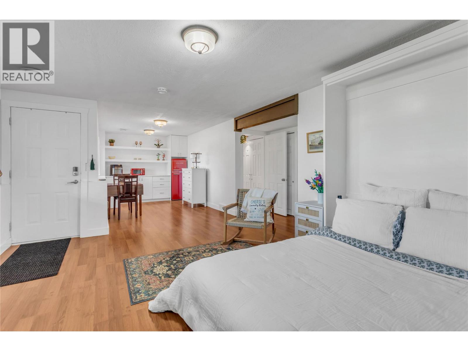 16621 Maki Road, Lake Country