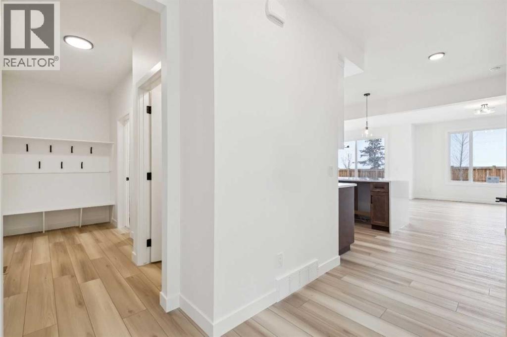 146 Northern Lights Crescent - Photo 3 of 34, Langdon, Alberta