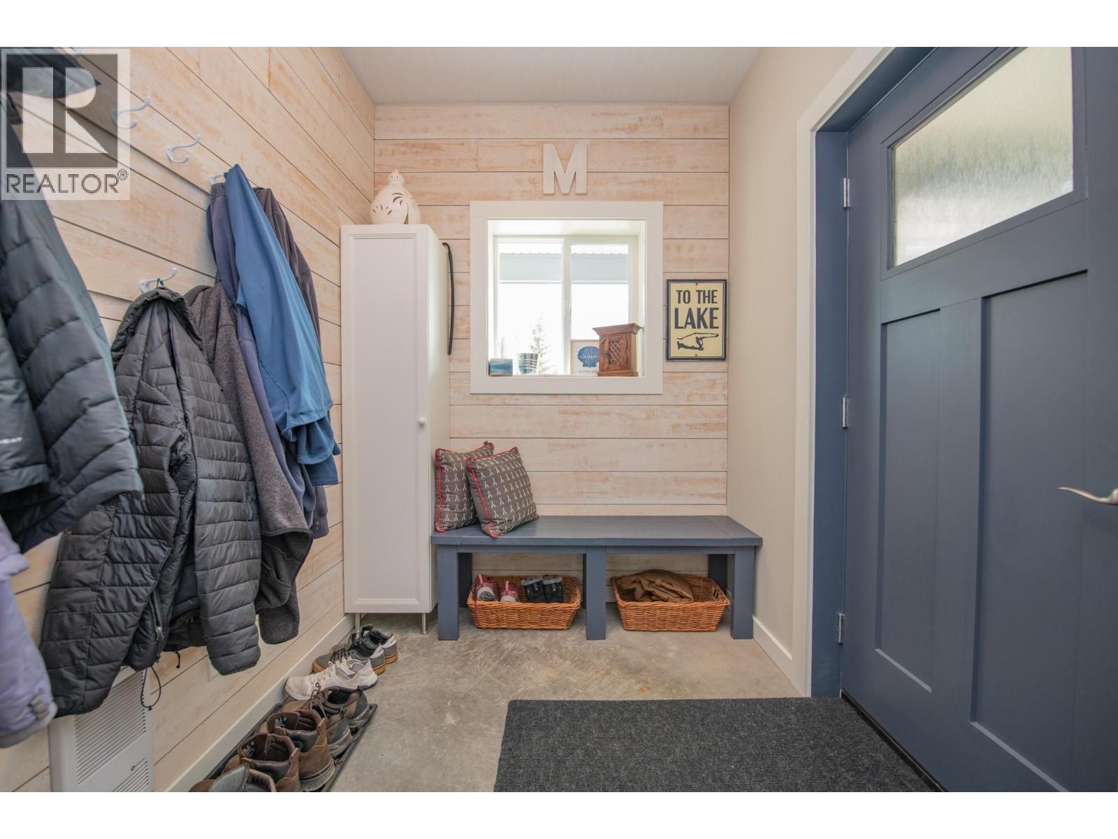 6137 LINE 17 ROAD - 31