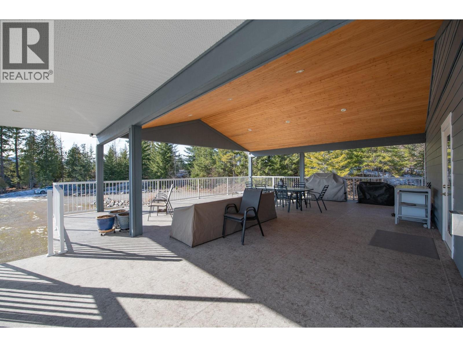 6137 LINE 17 ROAD - 50