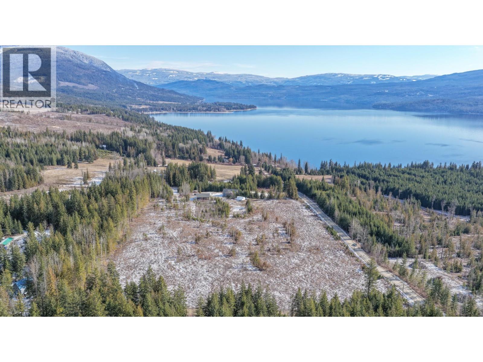 6137 LINE 17 ROAD - 76