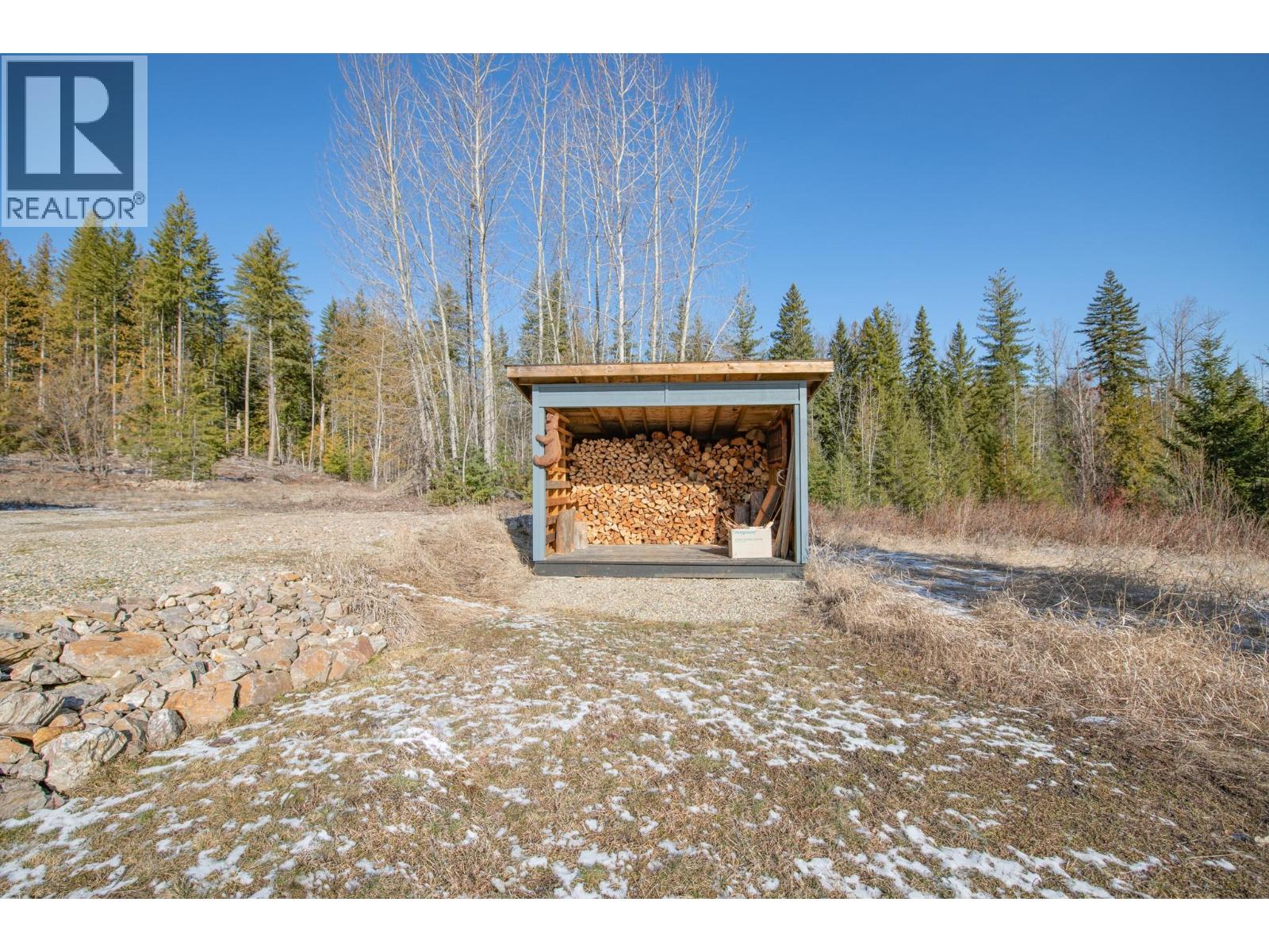 6137 LINE 17 ROAD - 62