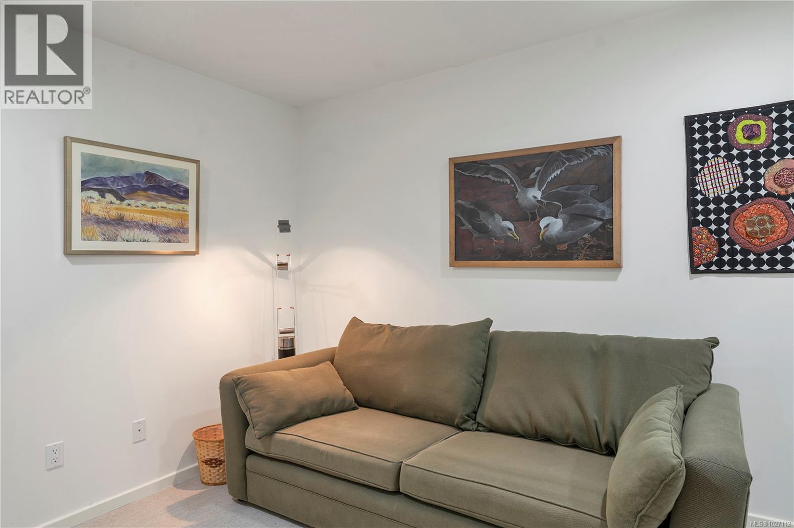 1747 Hyacinthe Bay Rd - 28
