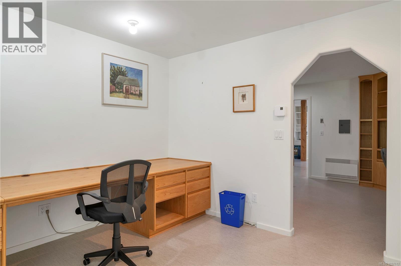 1747 Hyacinthe Bay Rd - 31