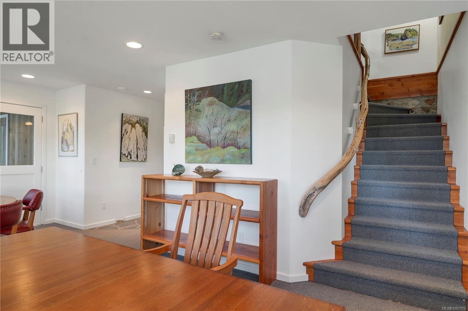 1747 Hyacinthe Bay Rd - 42