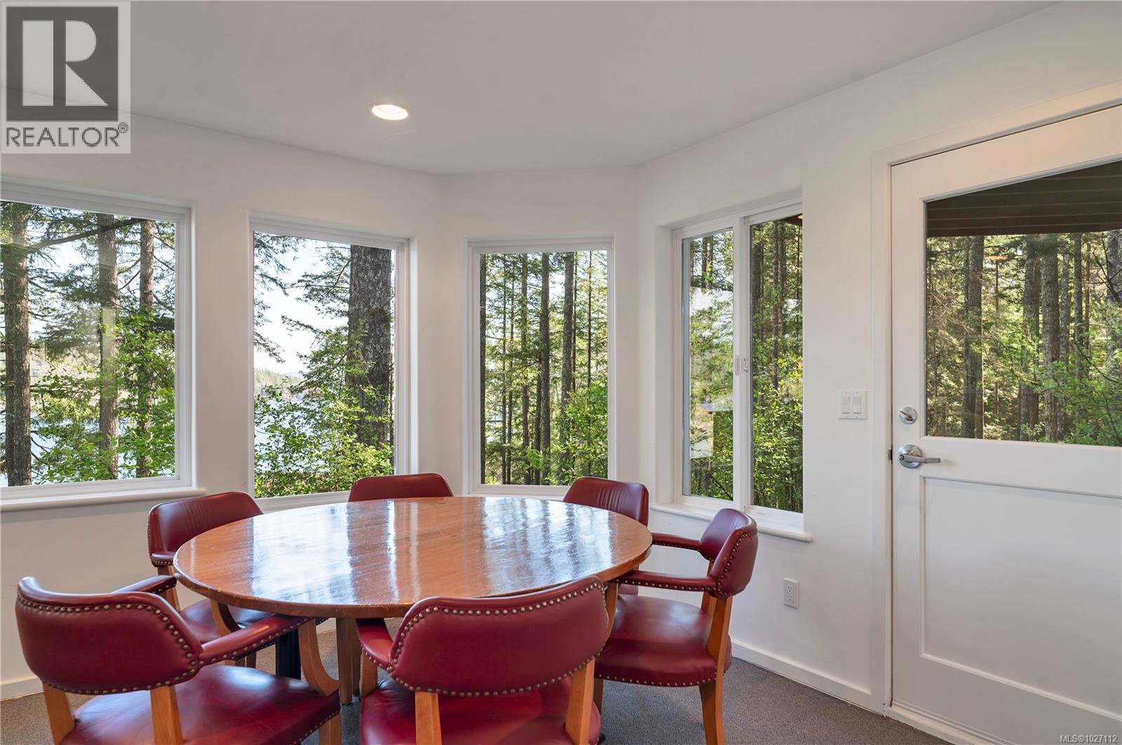 1747 Hyacinthe Bay Rd - 46