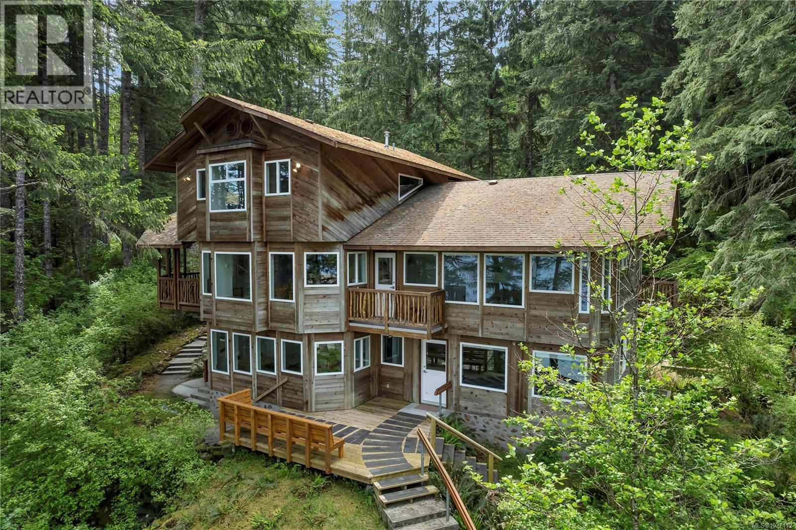 1747 Hyacinthe Bay Rd - 89